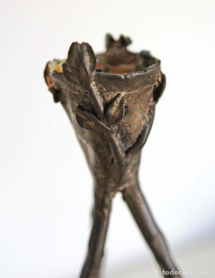 Artesan&iacute;a: Portavelas de bronce labrado - Foto 2