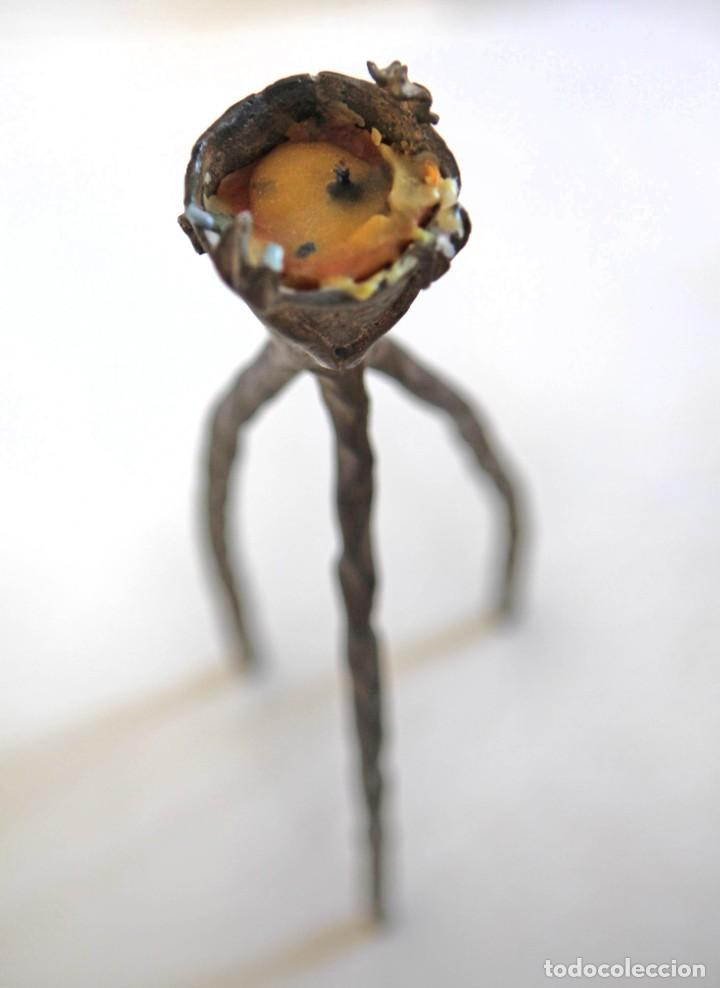 Artesan&iacute;a: Portavelas de bronce labrado - Foto 3