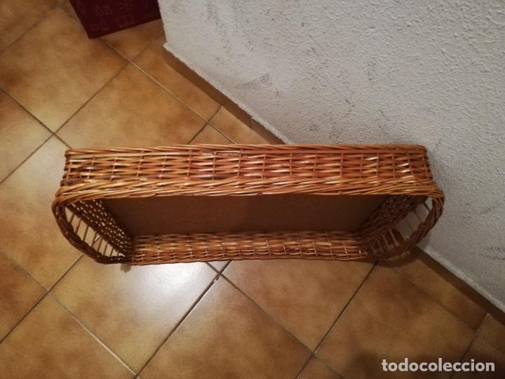 Artesan&iacute;a: CESTA DE MIMBRE PARA ROPA - Foto 2
