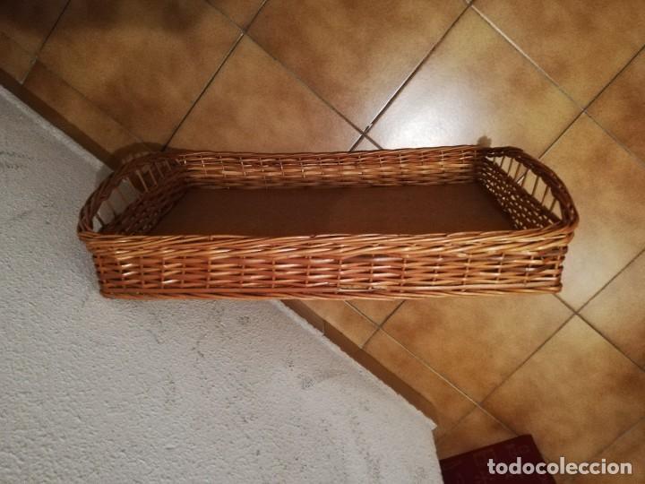 Artesan&iacute;a: CESTA DE MIMBRE PARA ROPA - Foto 3
