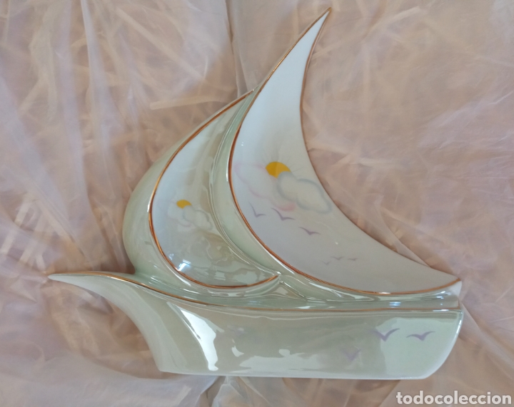 Artesan&iacute;a: Barco cer&aacute;mica irisada - Foto 1
