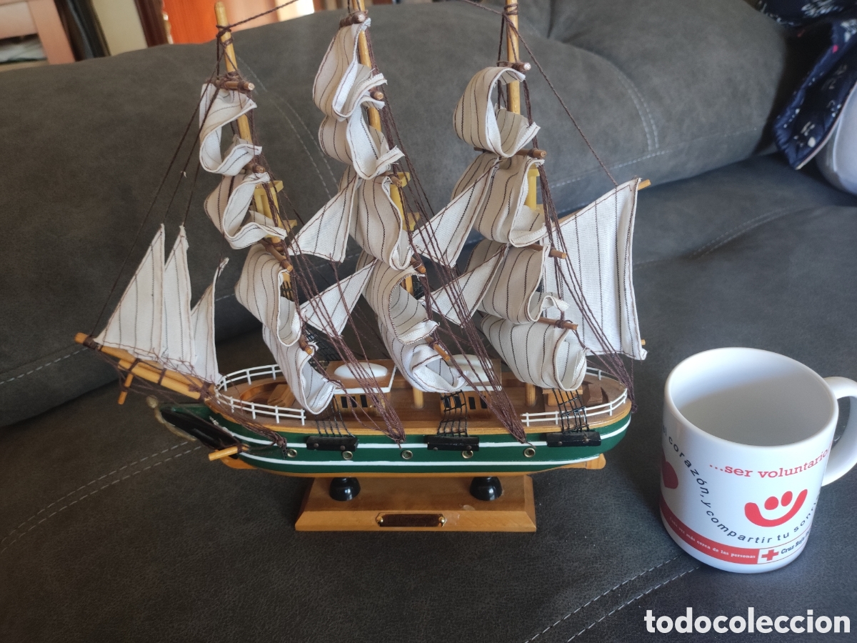 Artesan&iacute;a: Barco velero en madera - Foto 1