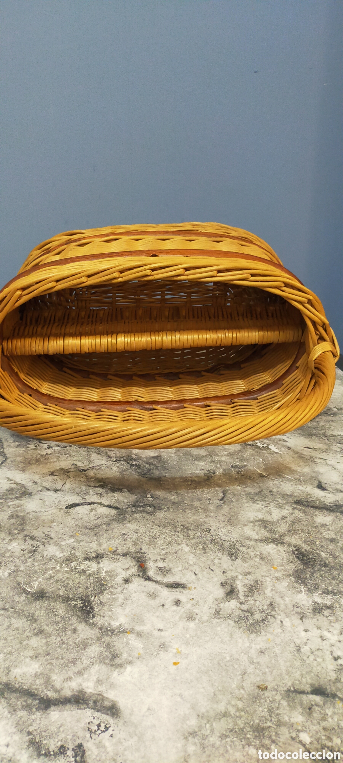 Artesan&iacute;a: Cesta mimbre , dos compartimentos - Foto 2
