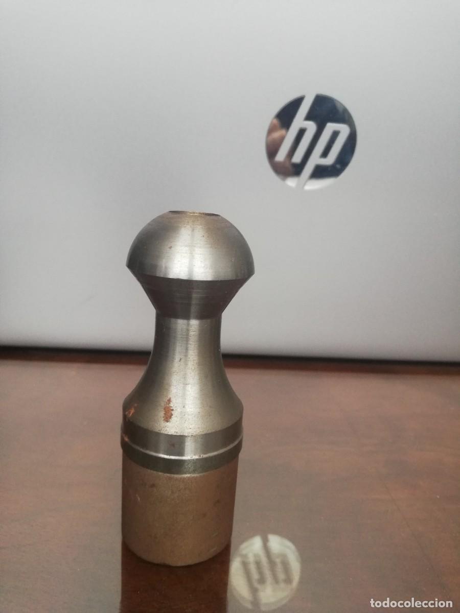 Artesan&iacute;a: PEON DE AJEBREZ HECHO DE ACERO - Foto 1