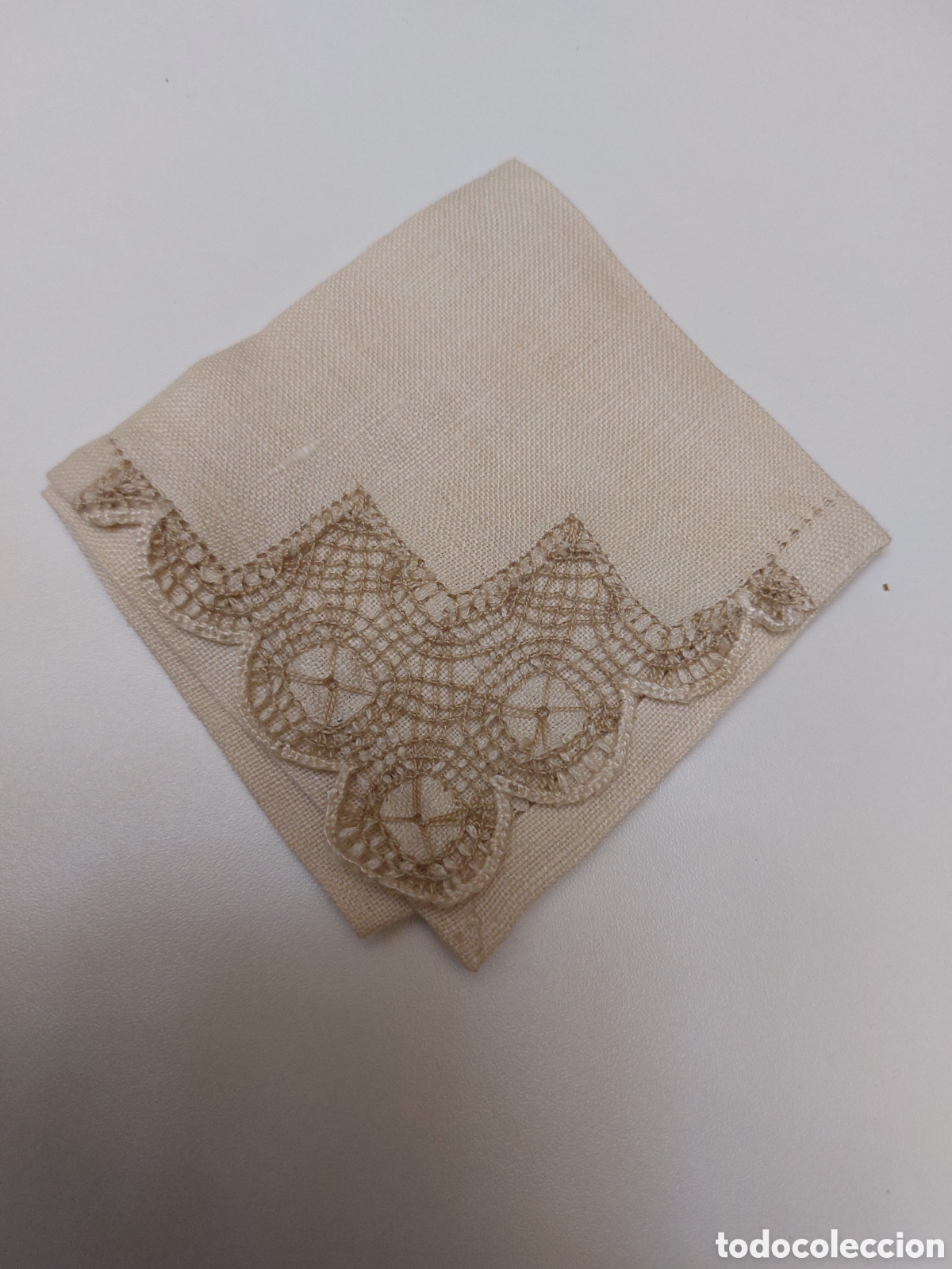 Artesan&iacute;a: Servilleta canaria calada a mano - Foto 1