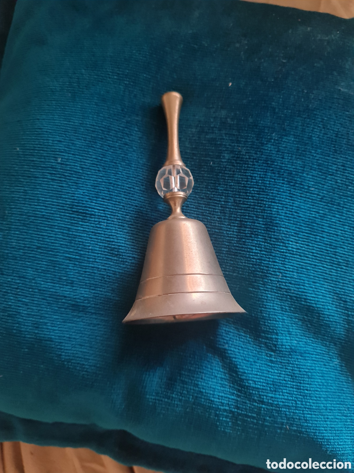 Artesan&iacute;a: Campanilla servicio - Foto 1