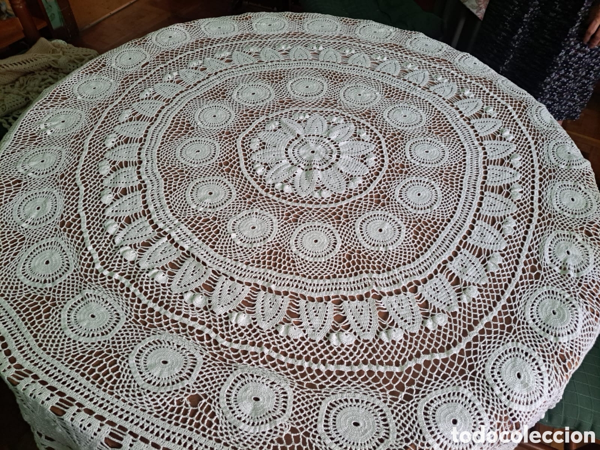 Artesan&iacute;a: Mantel de ganchillo blanco - Foto 1