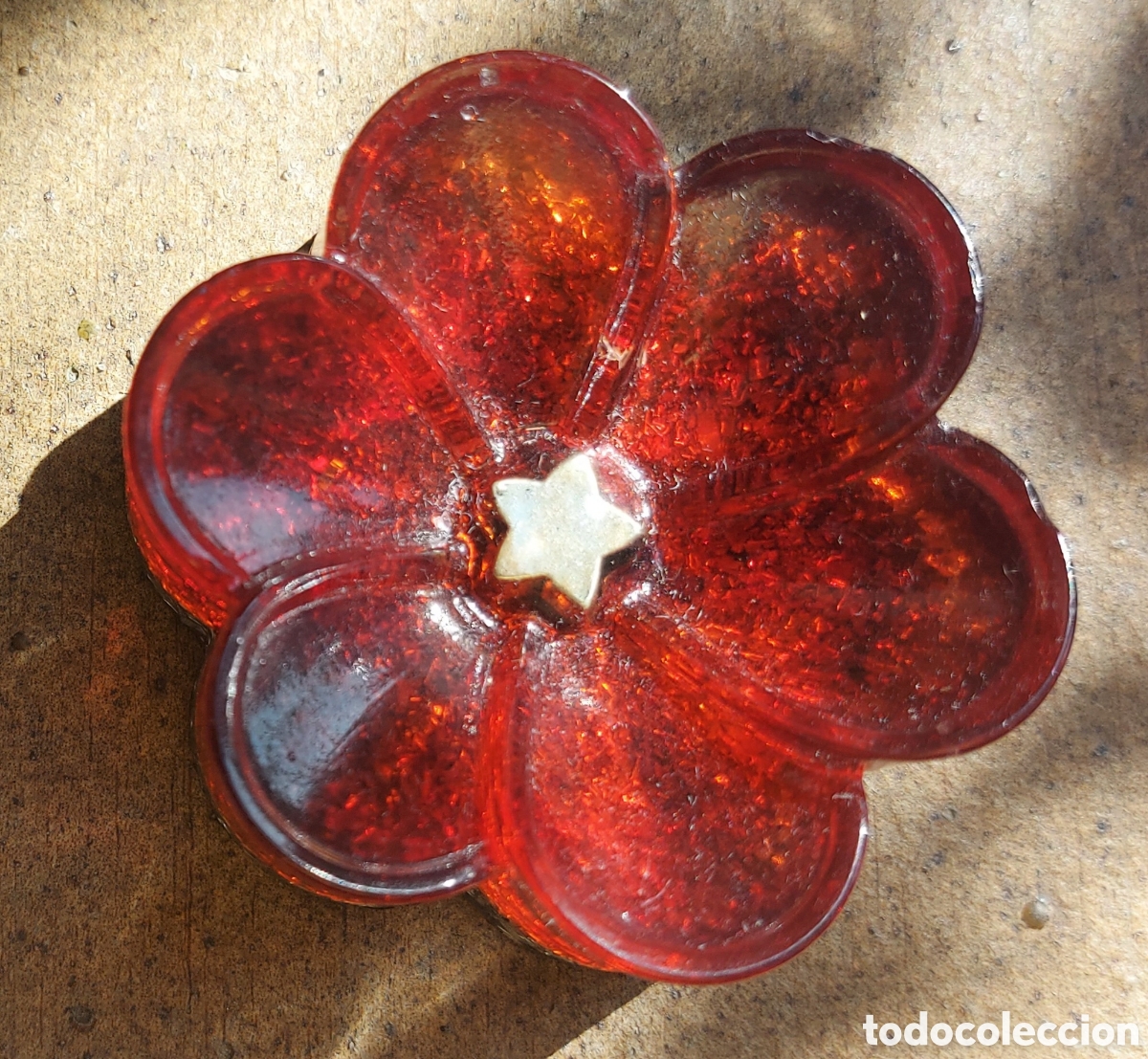 Artesan&iacute;a: Orgonita en forma de flor y con estrella central - Foto 1