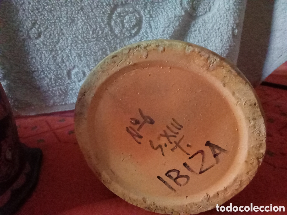 Artesan&iacute;a: Tres jarras de barro - Foto 4