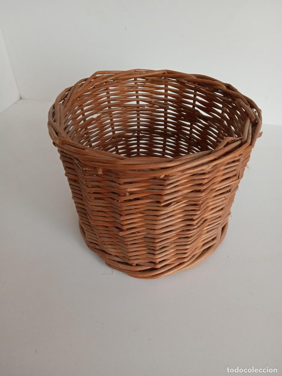 Artesan&iacute;a: Canastilla de mimbre - Foto 1