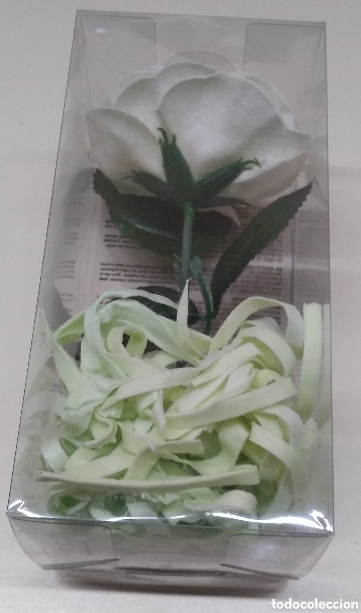 Artesan&iacute;a: Rosa de jab&oacute;n con caja de pl&aacute;stico - Foto 1