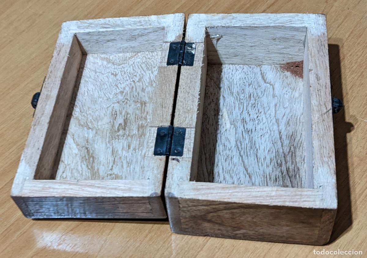 Artesan&iacute;a: Caja de madera labrada VV - Foto 3