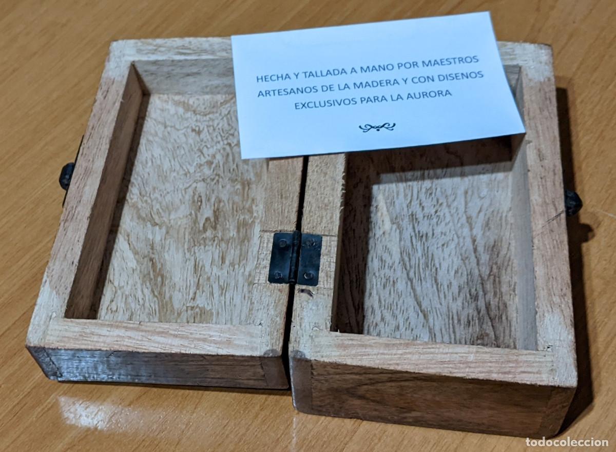 Artesan&iacute;a: Caja de madera labrada VV - Foto 5