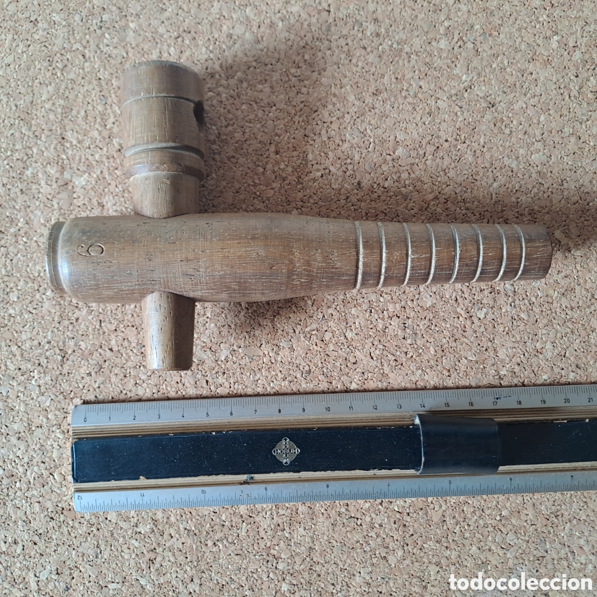 Artesan&iacute;a: Grifo de madera antiguo - Foto 1