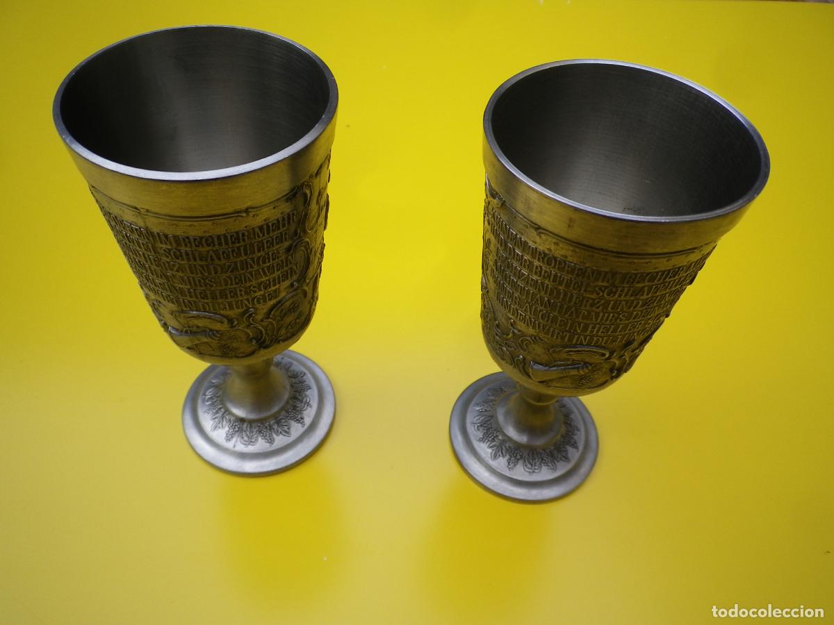 Artesan&iacute;a: Pareja de copas en peltre - Foto 3