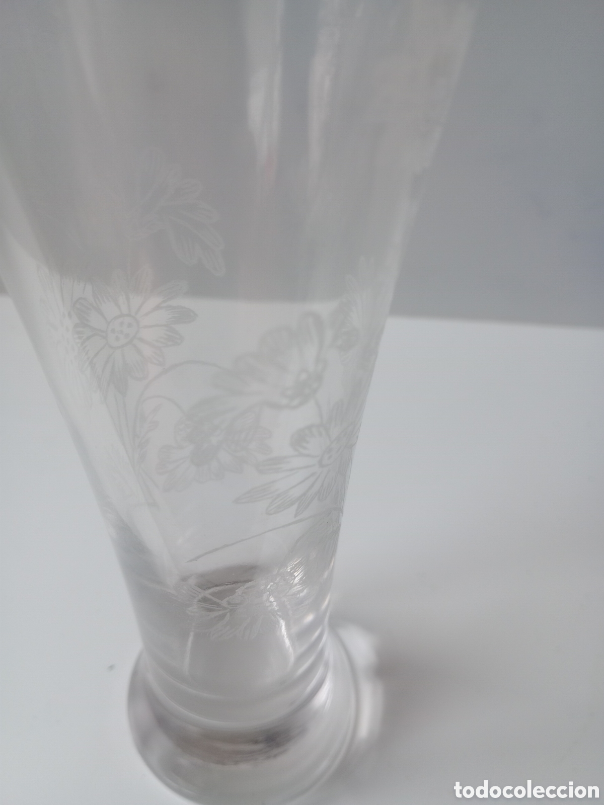 Artesan&iacute;a: Vaso de cristal tallado - Foto 2