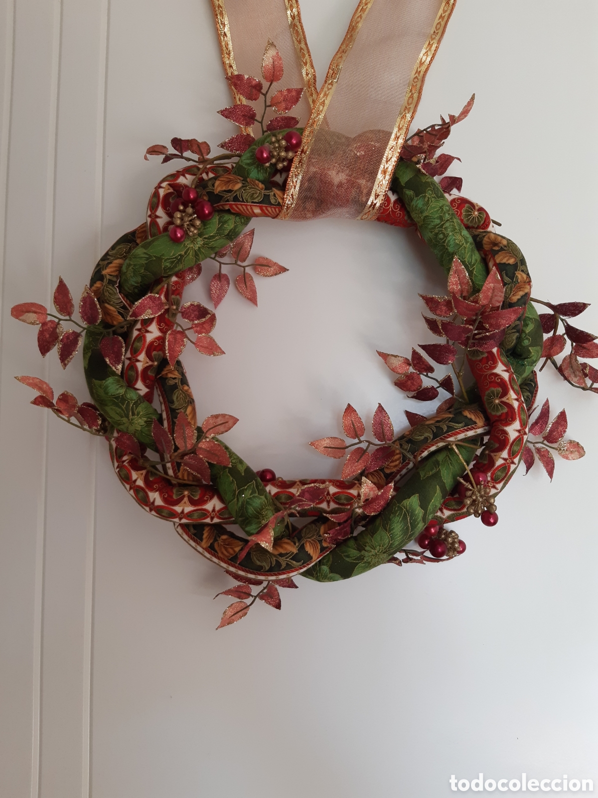 Artesan&iacute;a: Corona de Navidad de patchwork para puerta - Foto 1