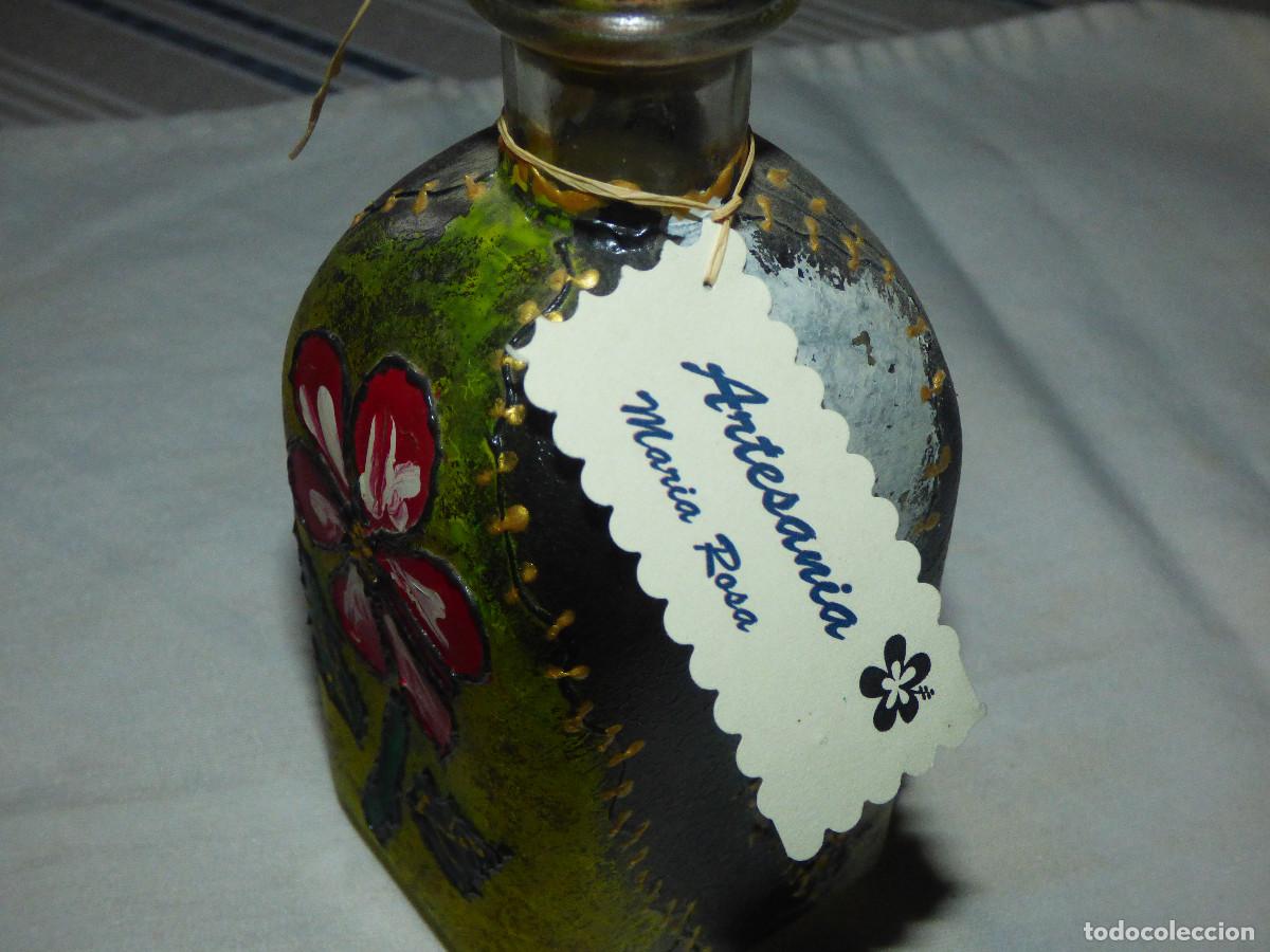 Artesan&iacute;a: Botella de vidrio,pintada a mano. - Foto 2
