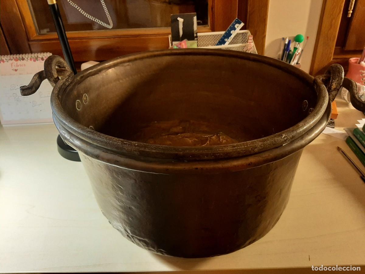 Artesan&iacute;a: Olla decorativa de bronce - Foto 1