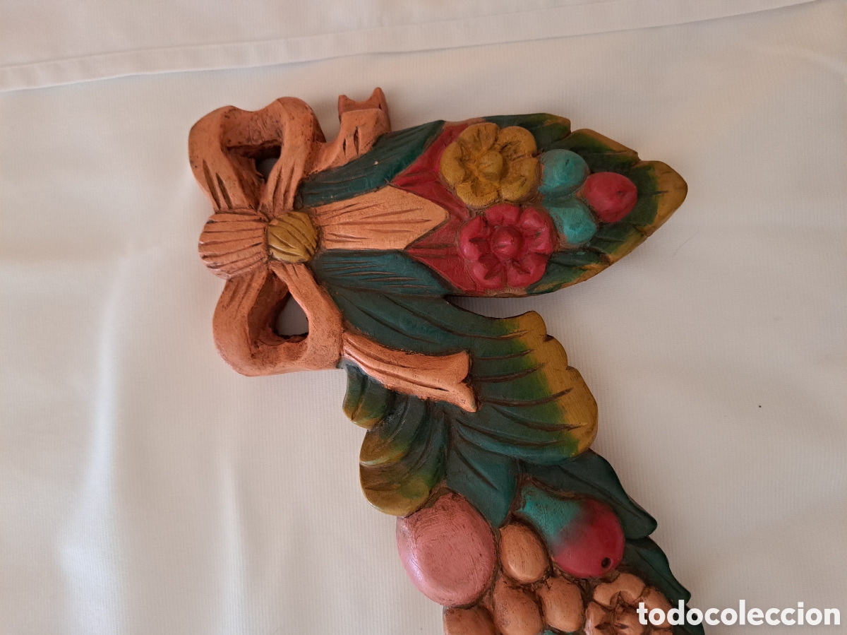 Artesan&iacute;a: Guirnalda de madera policromada (84 cms) - Foto 2