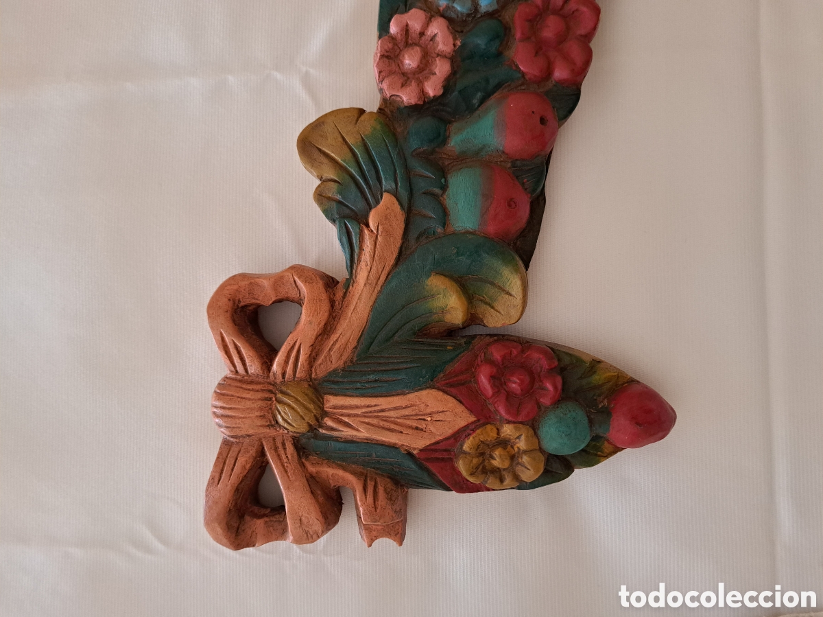 Artesan&iacute;a: Guirnalda de madera policromada (84 cms) - Foto 3