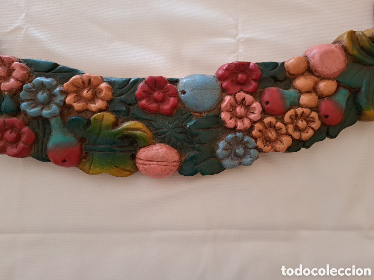 Artesan&iacute;a: Guirnalda de madera policromada (84 cms) - Foto 4