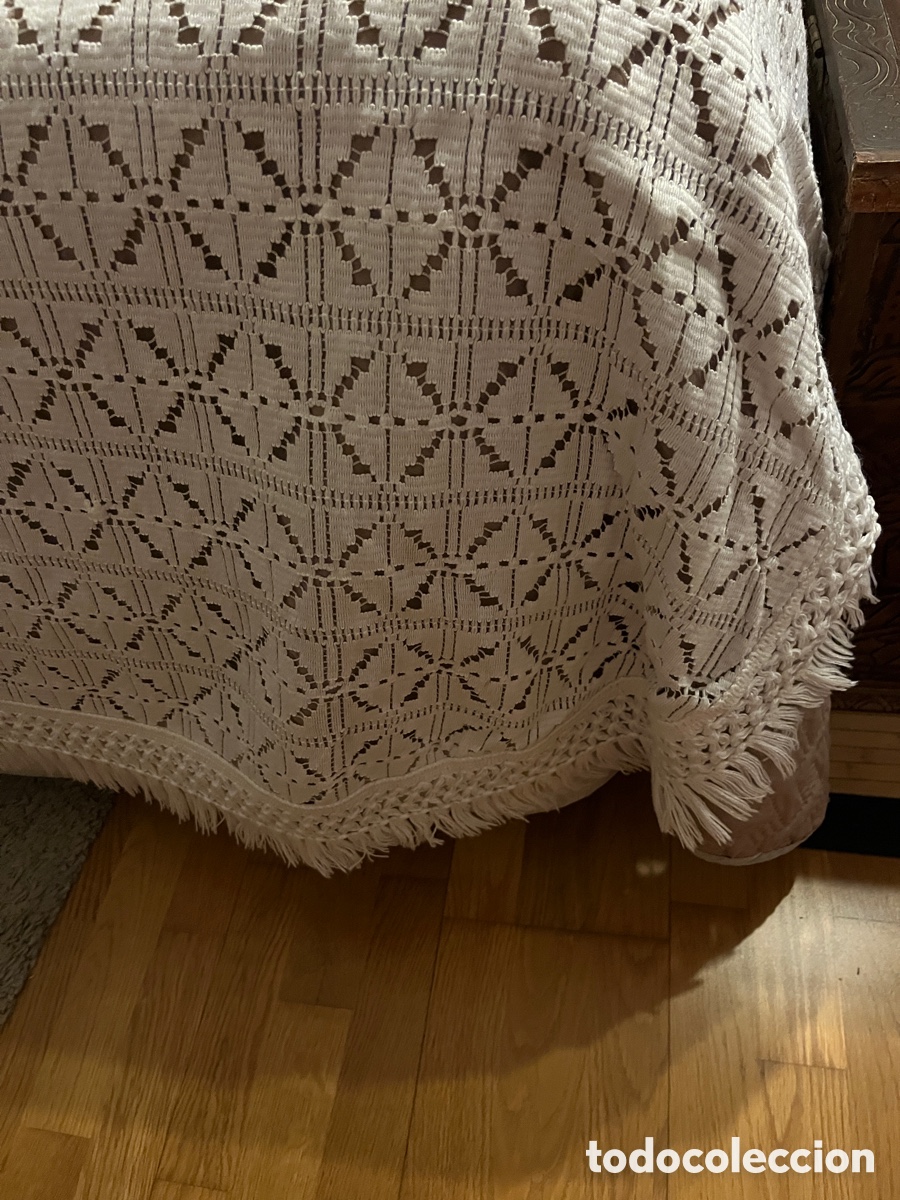 Artesan&iacute;a: Dos colchas hechas a mano - Foto 2