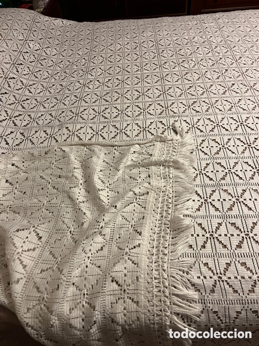 Artesan&iacute;a: Dos colchas hechas a mano - Foto 3