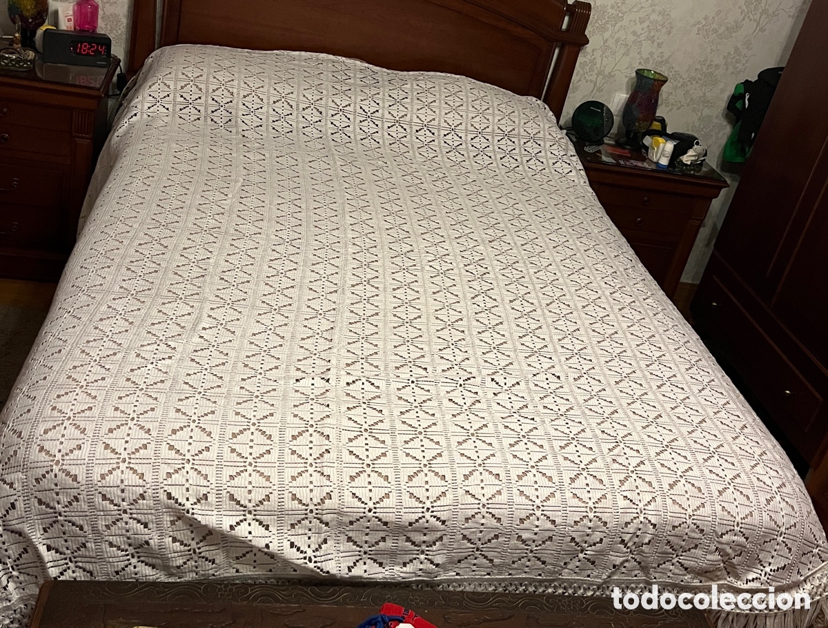 Artesan&iacute;a: Dos colchas hechas a mano - Foto 1