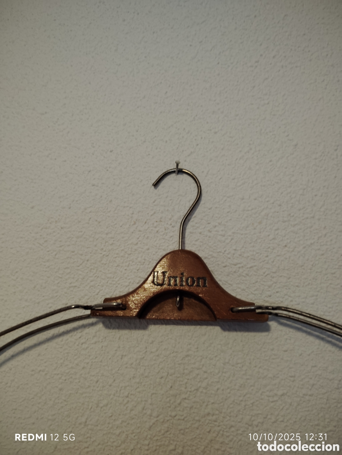 Artesan&iacute;a: Percha Union madera plegable - Foto 2