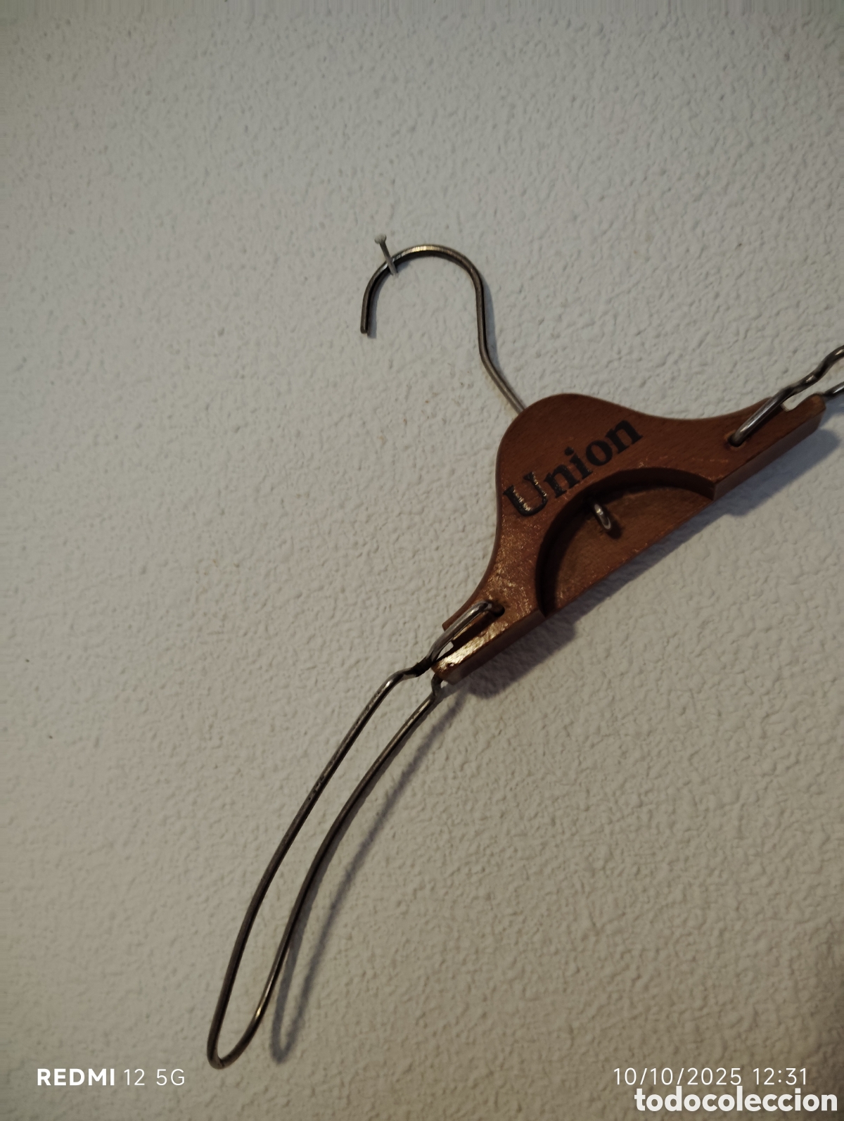 Artesan&iacute;a: Percha Union madera plegable - Foto 3