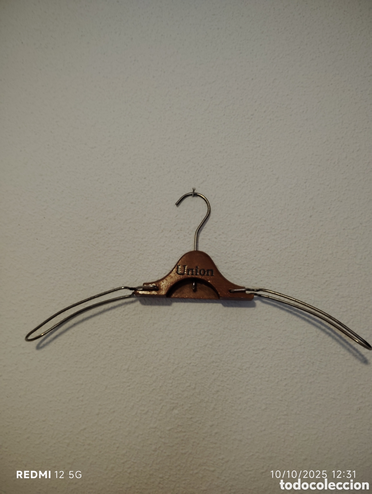 Artesan&iacute;a: Percha Union madera plegable - Foto 1