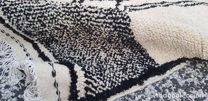 Artesan&iacute;a: Handknotted Berber carpet - Foto 13