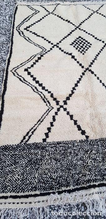 Artesan&iacute;a: Handknotted Berber carpet - Foto 17