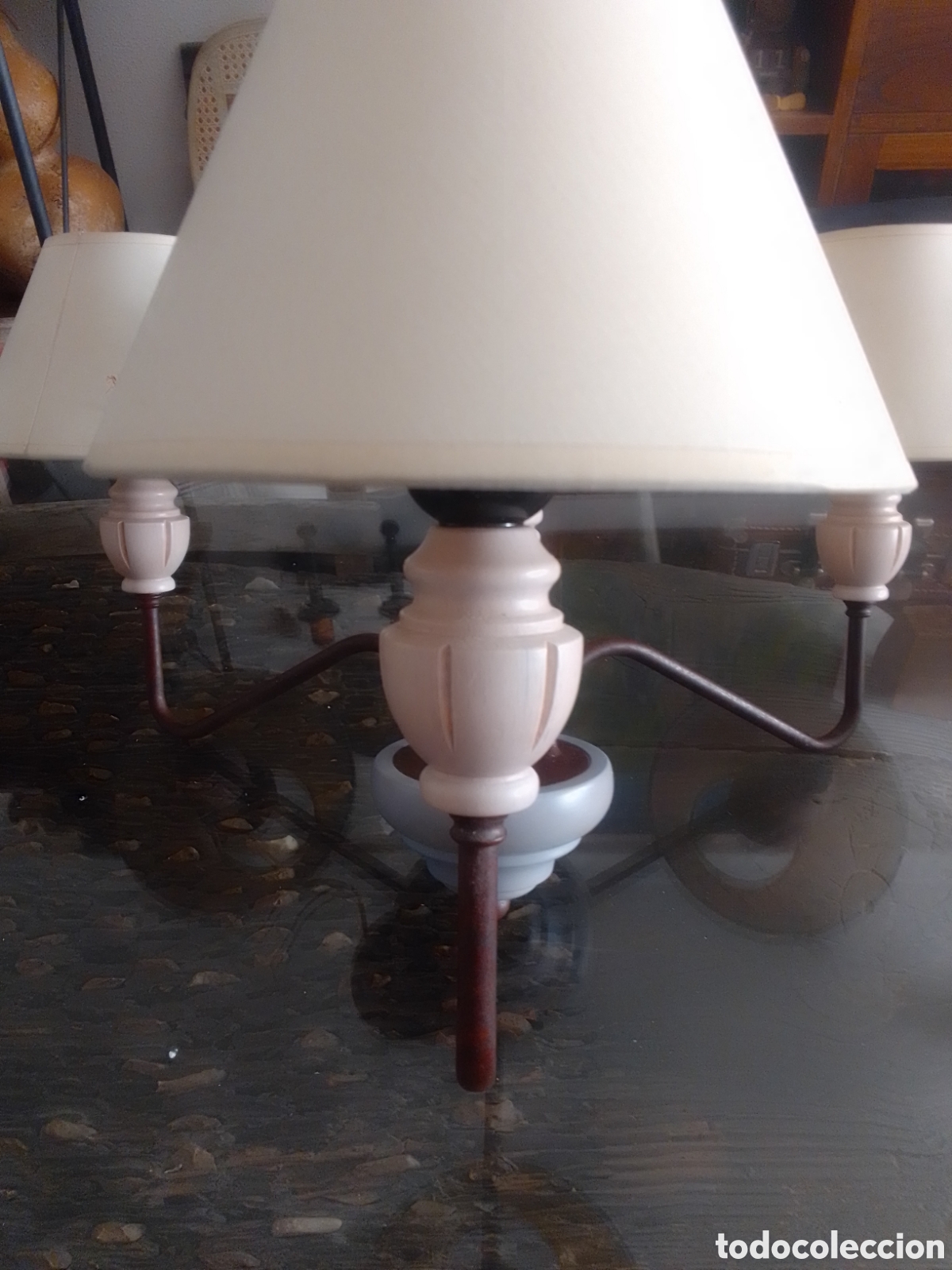Artesan&iacute;a: L&aacute;mpara de techo de madera y metal - Foto 4