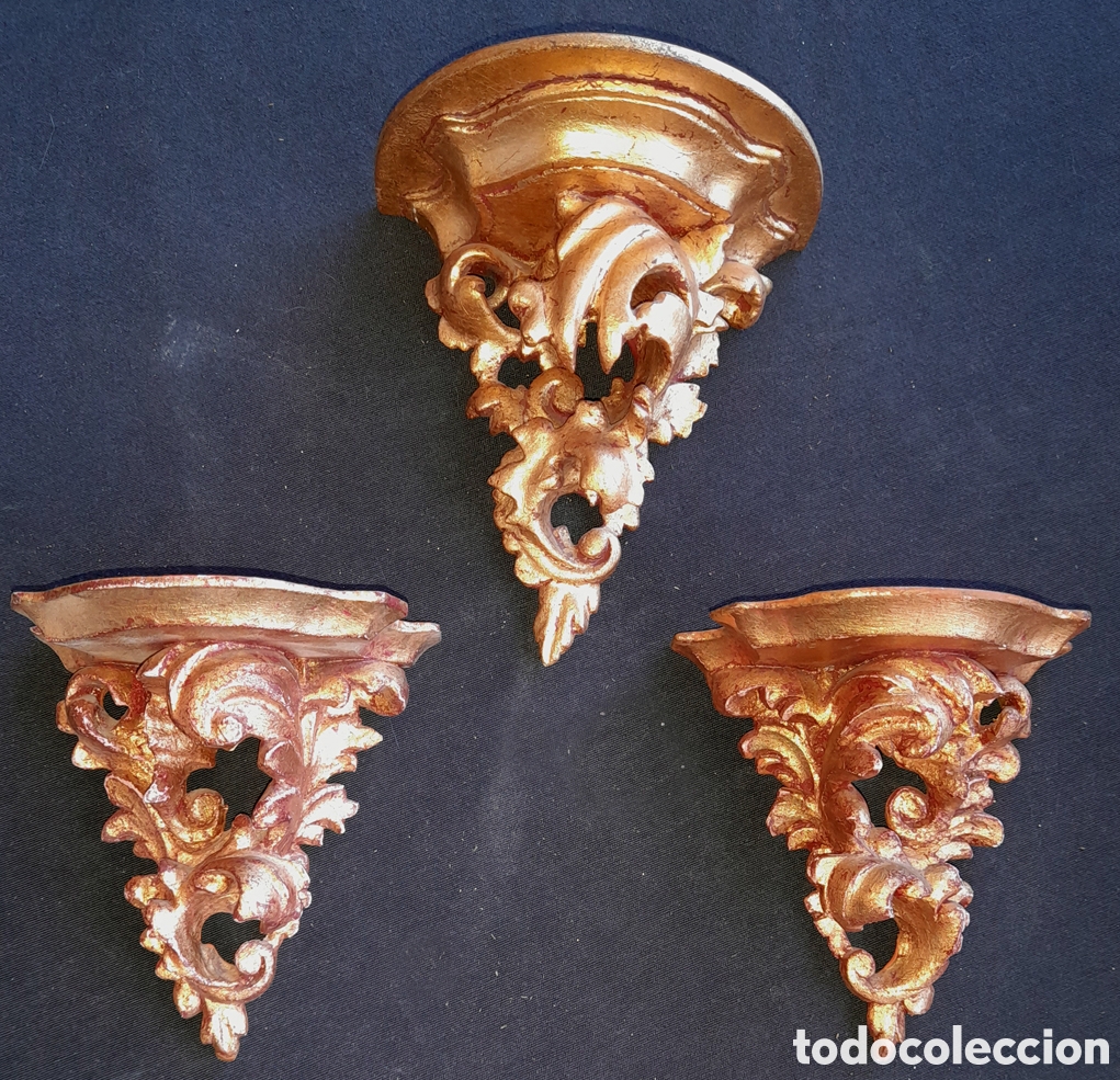 Artesan&iacute;a: Tr&iacute;o de m&eacute;nsulas, madera y pan de oro. 1970