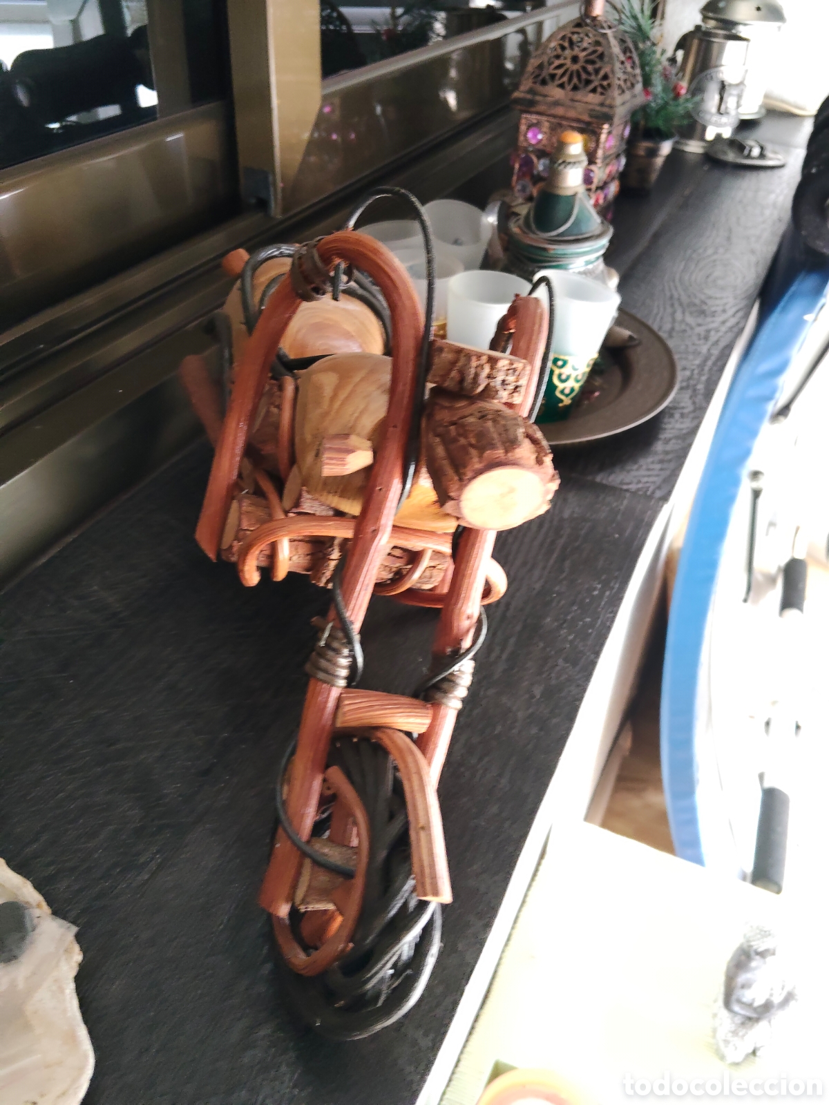 Artesan&iacute;a: Motocicleta de madera artesanal decorativa estilo r&uacute;stico vintage