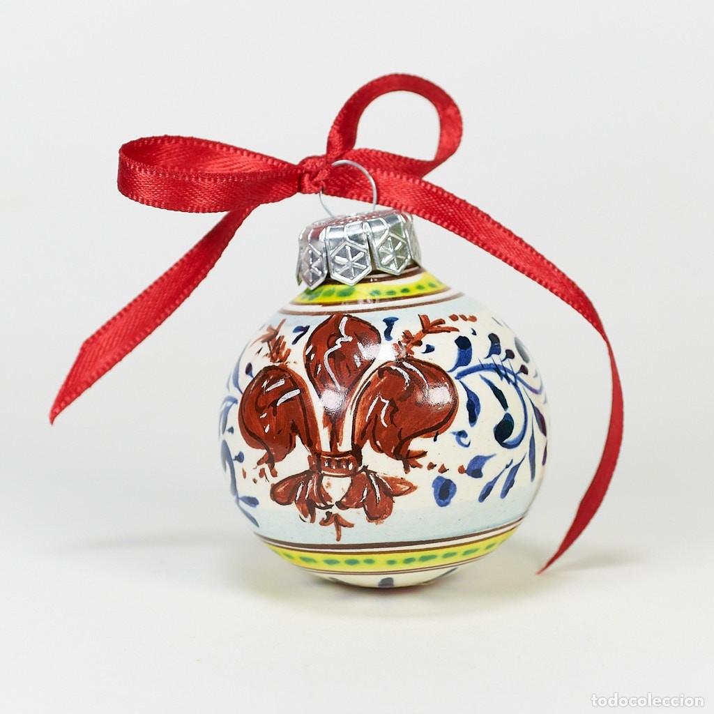 Artesan&iacute;a: Bola adorno de Navidad Cer&aacute;mica Luca della Robbia Firenze | Pintada a mano