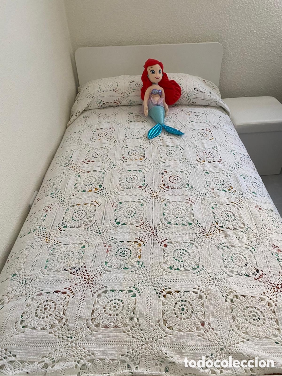 Artesan&iacute;a: Exclusiva Colcha Ganchillo Hilo Tridalia - Cama Individual - Estado Impecable