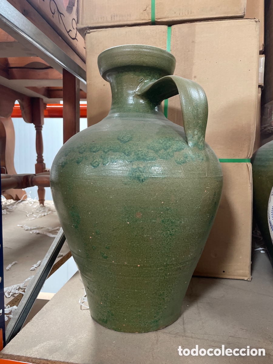 Artisanat: CANTAROS DE BARRO TONO VERDOSO