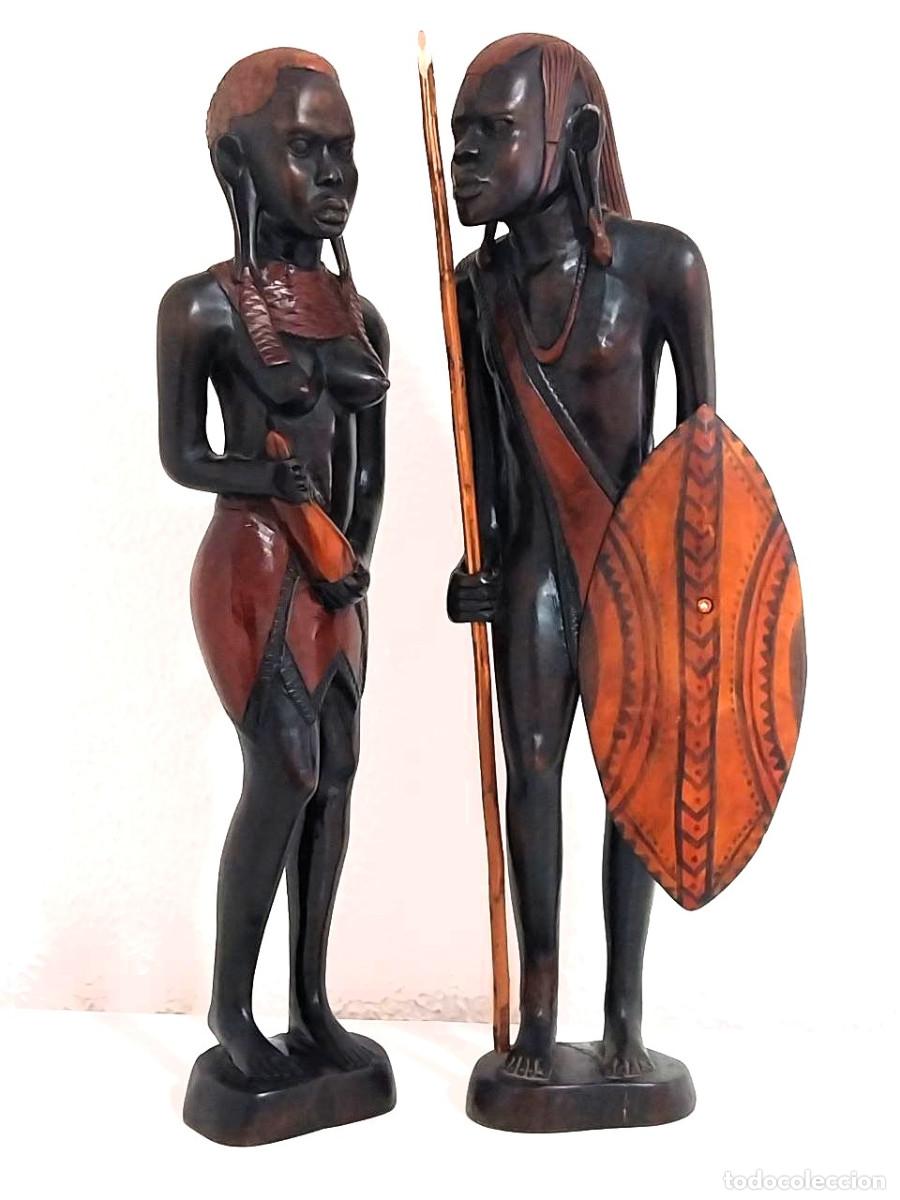 Artesan&iacute;a: Pareja de Esculturas Mas&aacute;i Vintage - Madera Maciza (47,5 cm)