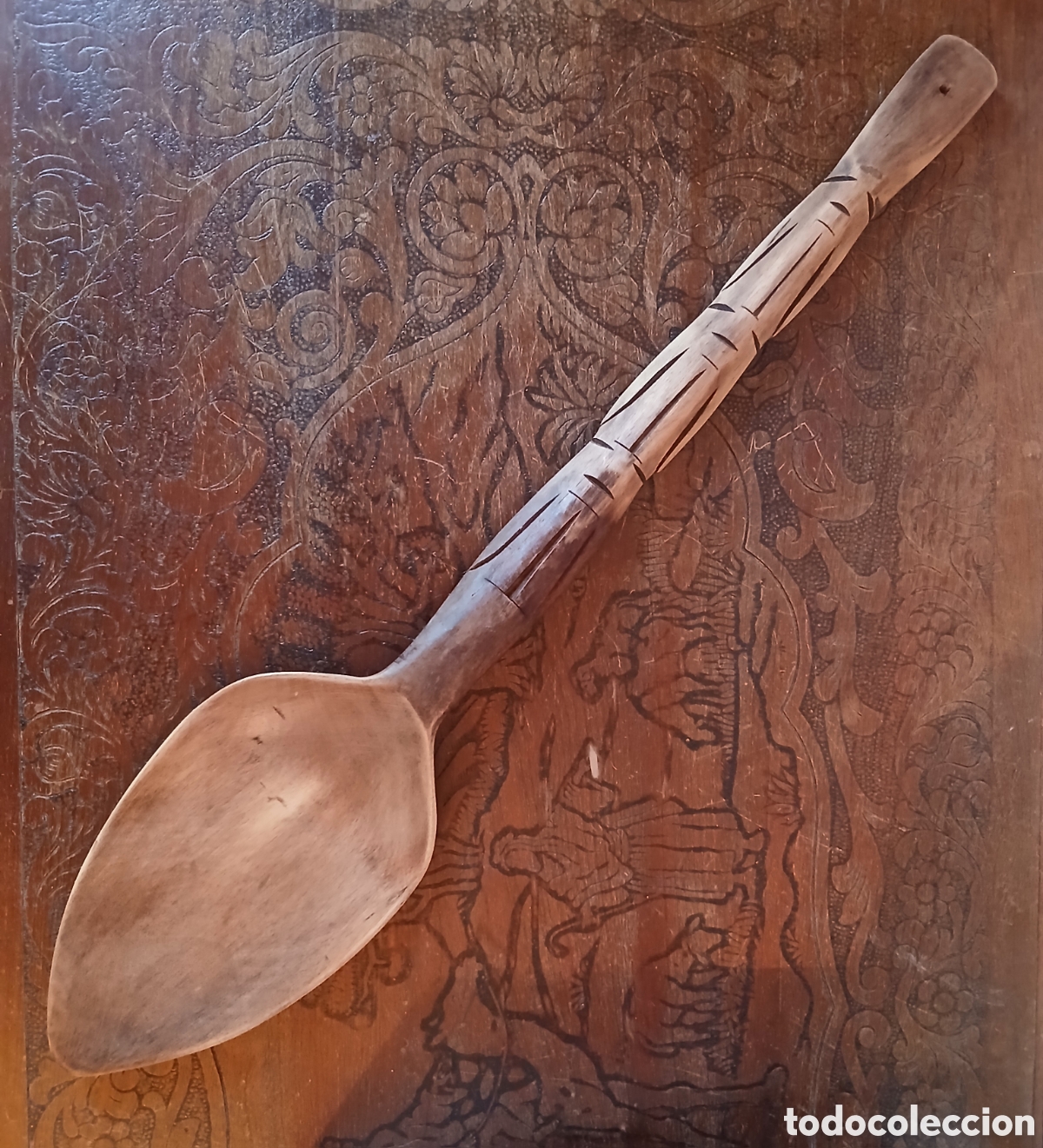 Artesan&iacute;a: Cuchara enorme de madera