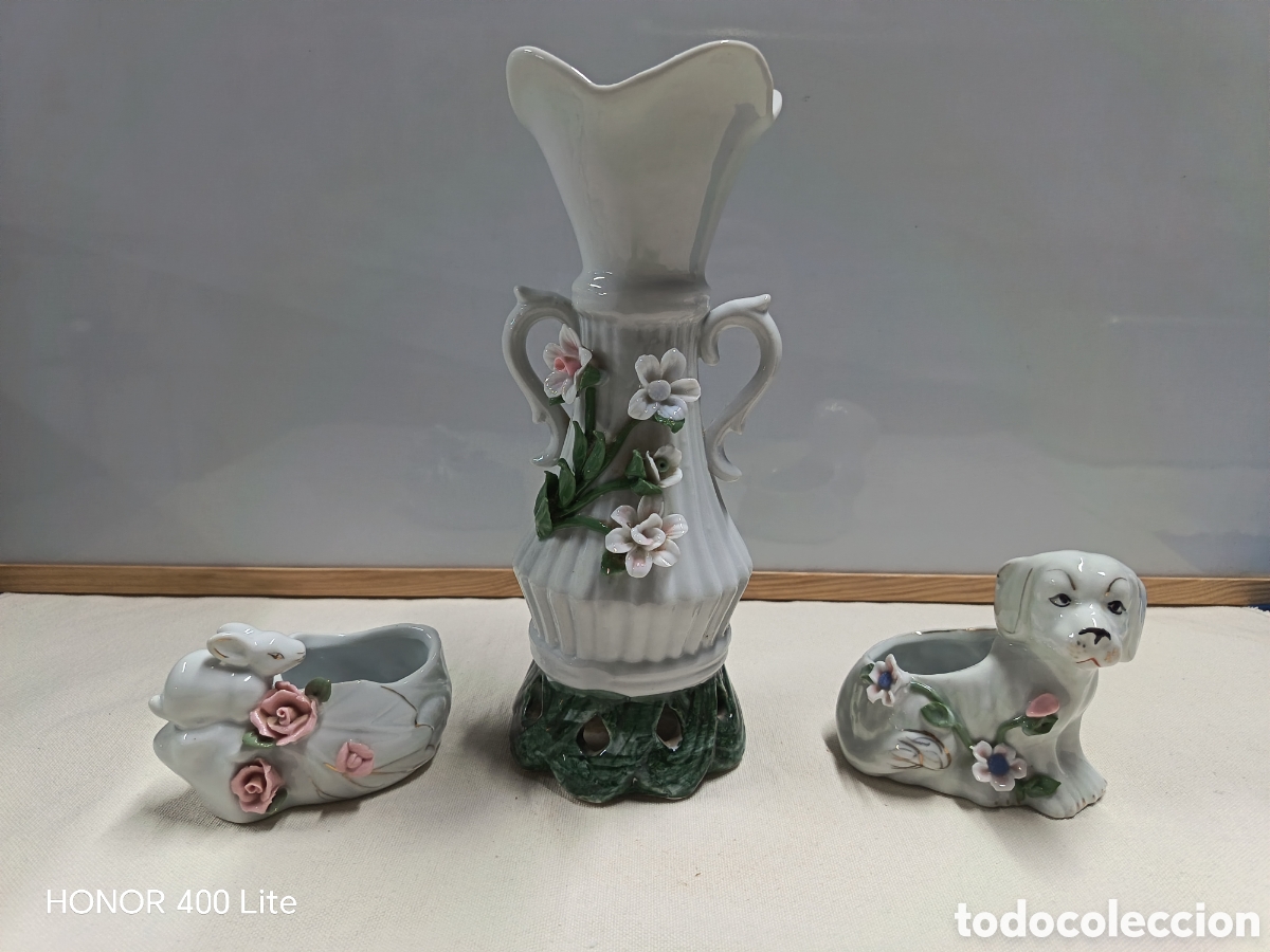 Artesan&iacute;a: Conjunto decorativo de tres piezas de porcelana esmaltada