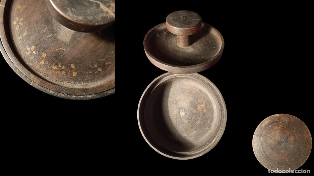 Artisanat: CUENCO CON TAPA TORNEADO A MANO EN MADERA MACIZA - ESTILO MEDIEVAL - VINTAGE A&Ntilde;OS 50/70