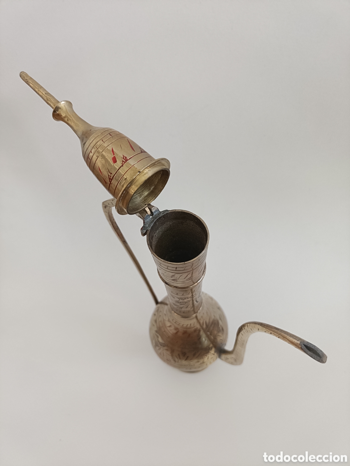 Artesan&iacute;a: Cafetera Dallah y dos jarrones de lat&oacute;n Grabado - Foto 7
