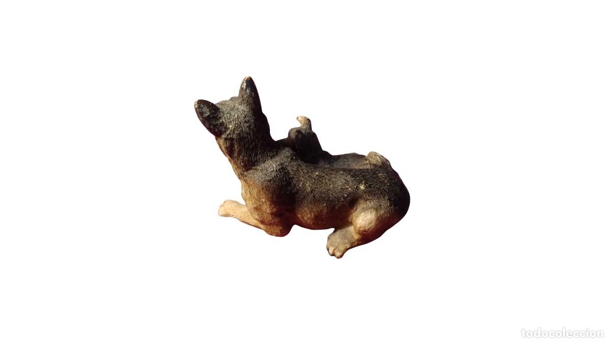 Artisanat: FIGURA DE RESINA POLICROMADA - PASTOR ALEM&Aacute;N CON CACHORRO - A&Ntilde;OS 90 - PIEZA DECORATIVA Y DE COLECCIO
