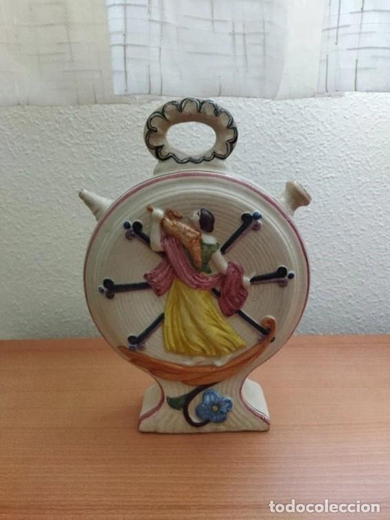 Artesan&iacute;a: Botijo de cer&aacute;mica artesanal Maestre de Biar &ndash; pieza tradicional pintada a mano