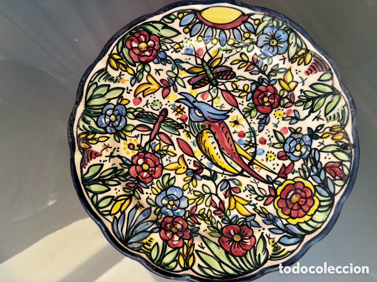 Artesan&iacute;a: Plato de cer&aacute;mica de Manises antiguo 26 cm di&aacute;metro