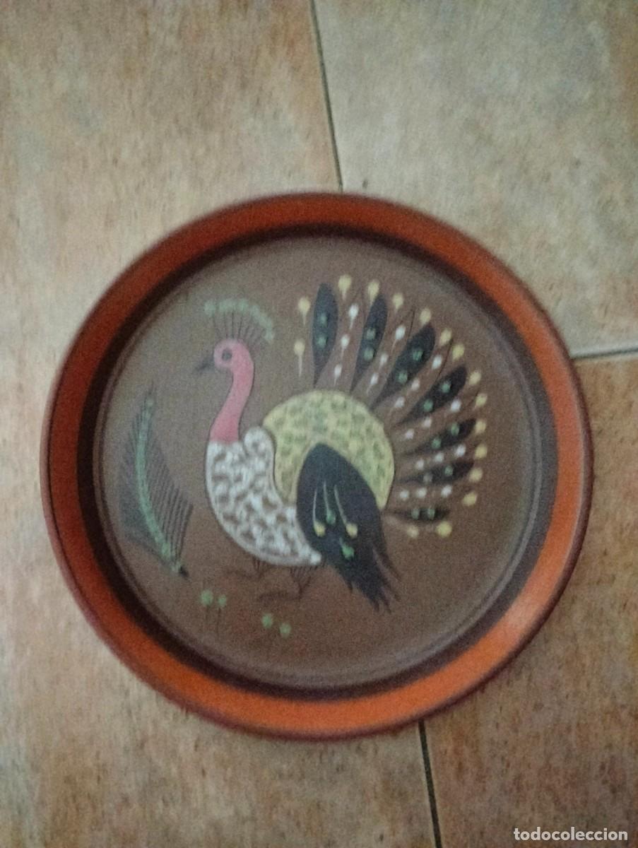 Artesan&iacute;a: Plato de cer&aacute;mica porti celi, pintado a mano firmado por Concha. Nuevo