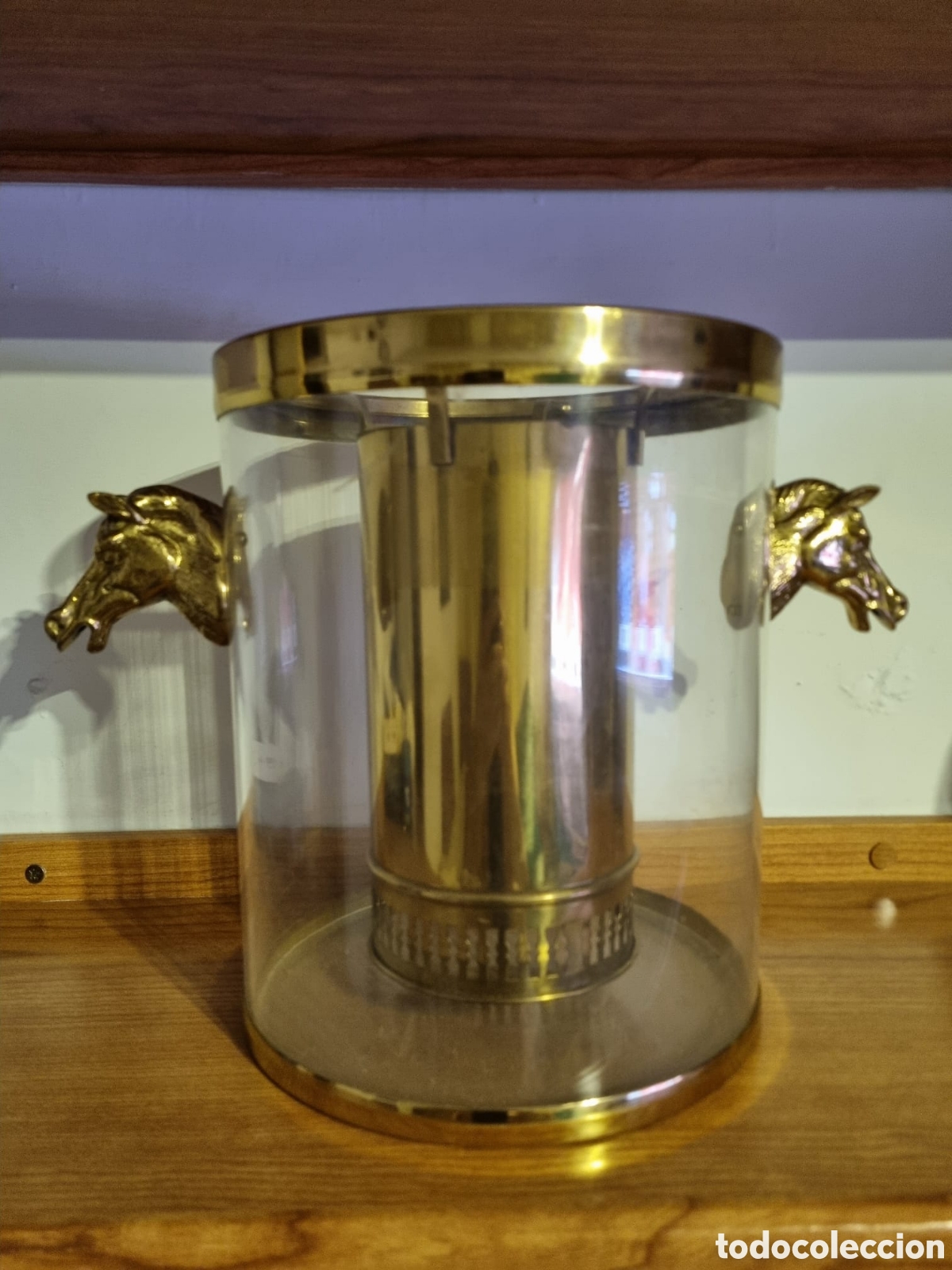 Artesan&iacute;a: CUBITERA /ENFRIADOR CON ASAS EN FORMA DE CABALLO
